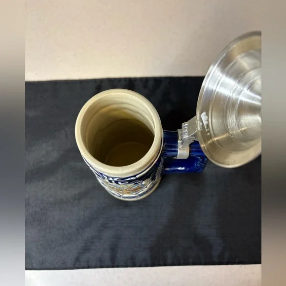 Limited Edition German Neuschwanstein Castle Souvenir Beer Stein - Picture 7 of 9